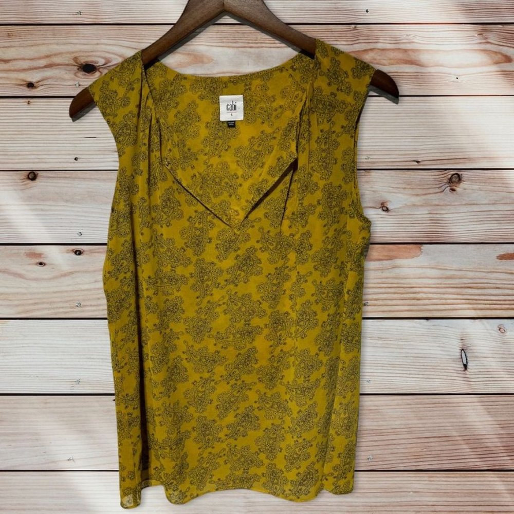 Cabi Gold Sleeveless Blouse Size Small